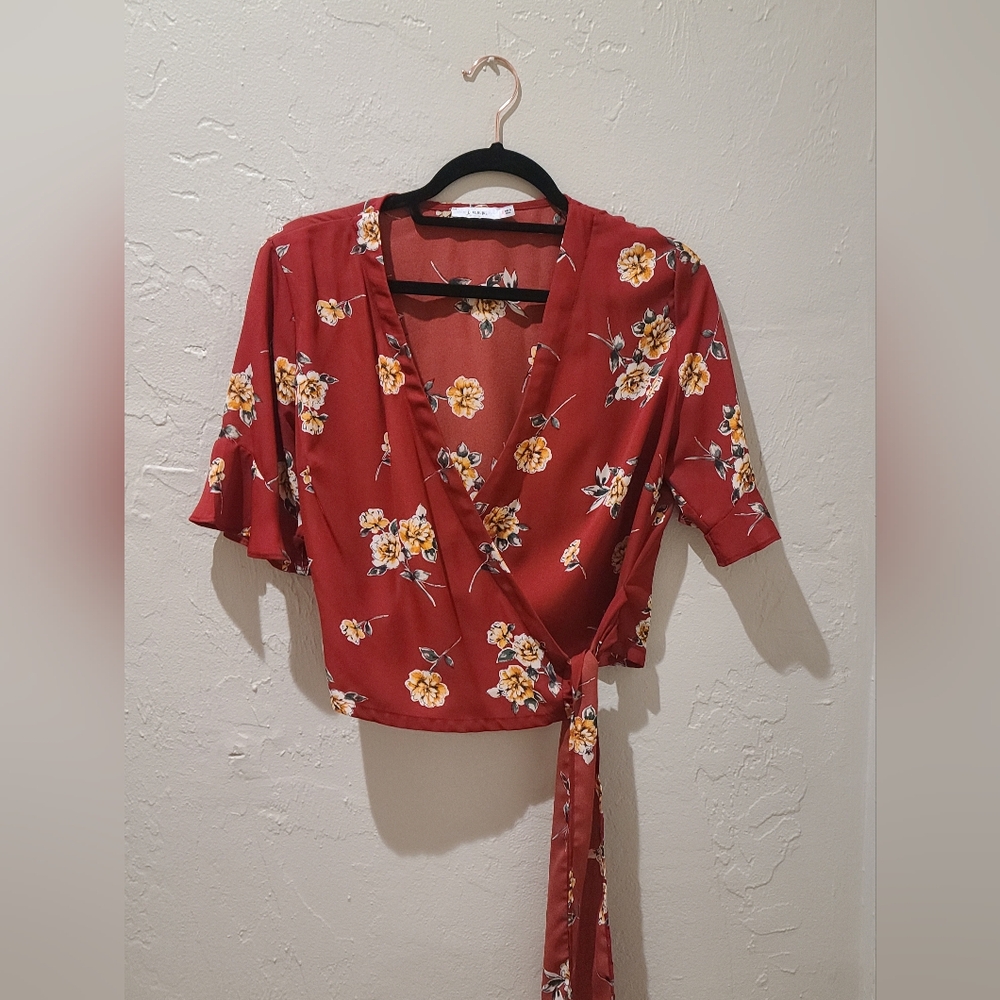 Lush Floral Wrap Top - Size Small